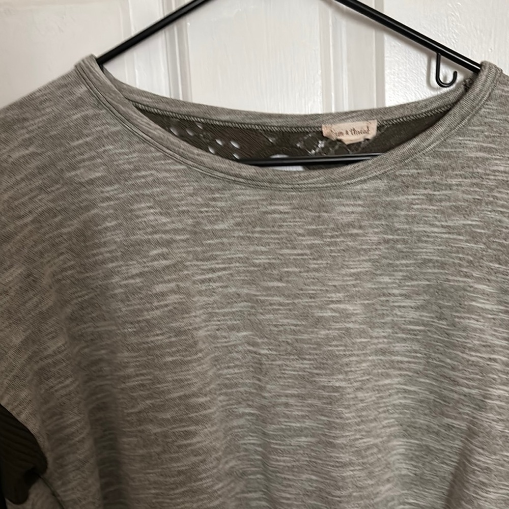 Hem & Thread Lace Accent Top - Picture 5 of 8